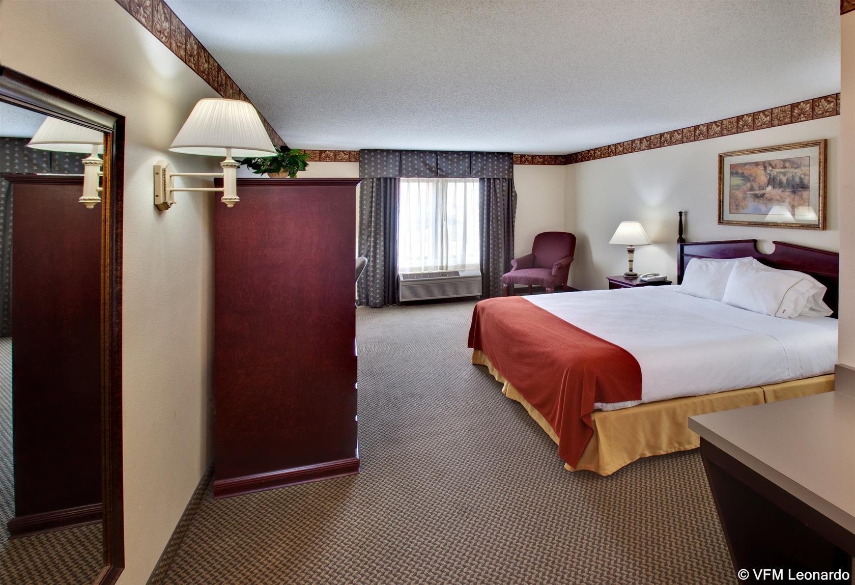 Best Western Watertown Exterior photo